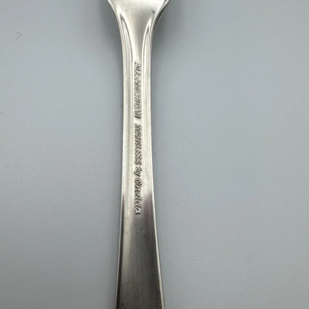 Oneida All American Stainless Glen Cove Butter Spreader Knife